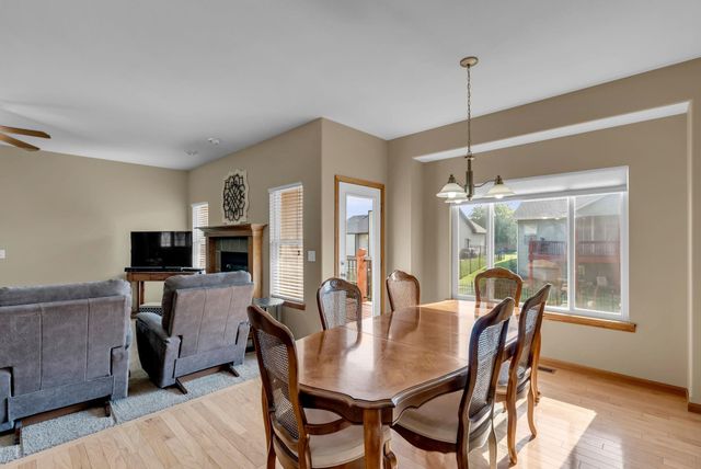 110 N Castle Rock St, Wichita, KS 67230