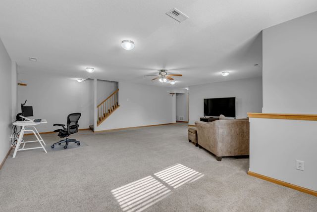 110 N Castle Rock St, Wichita, KS 67230