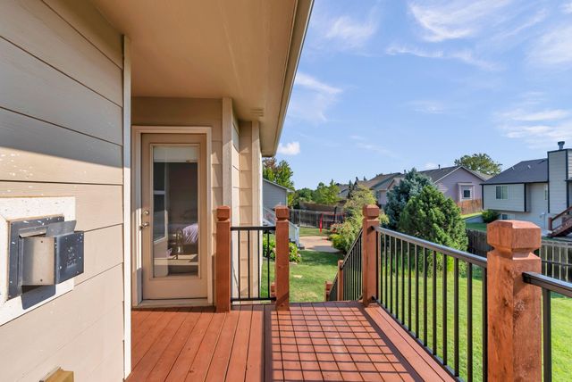 110 N Castle Rock St, Wichita, KS 67230