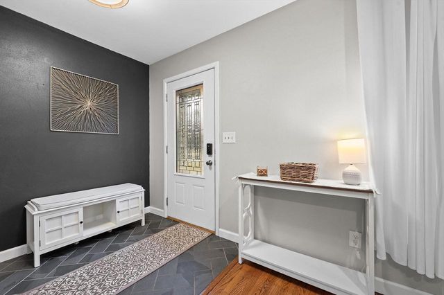 S68W12977 Camilla DRIVE, Muskego, WI 53150