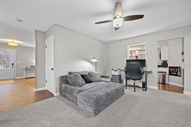 S68W12977 Camilla DRIVE, Muskego, WI 53150