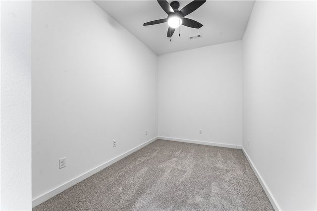 11 Lathrop Drive, Bella Vista, AR 72715