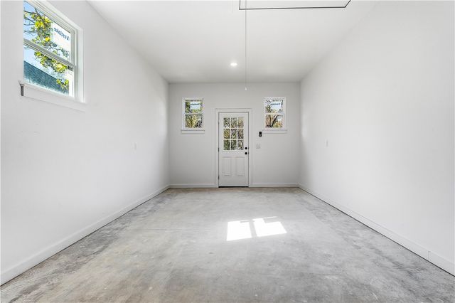 11 Lathrop Drive, Bella Vista, AR 72715