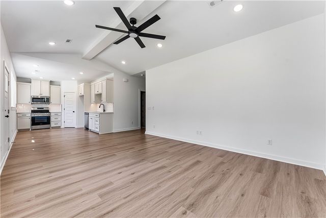 11 Lathrop Drive, Bella Vista, AR 72715