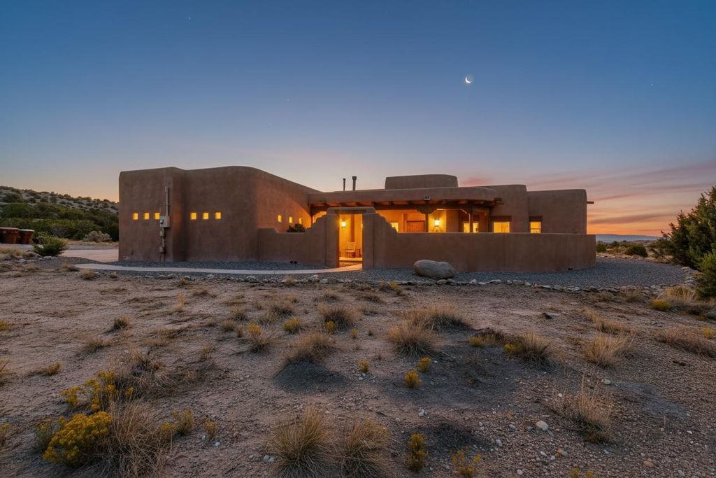 5 CERRITO ROJO Road, Placitas, NM 87043