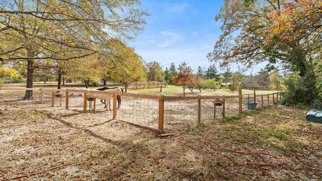 4331 FM 2328, Atlanta, TX 75551