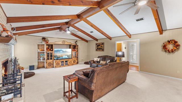 4331 FM 2328, Atlanta, TX 75551