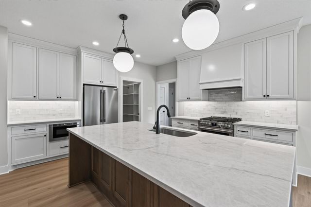 1765 Brandlewood Court, Hastings, MN 55033
