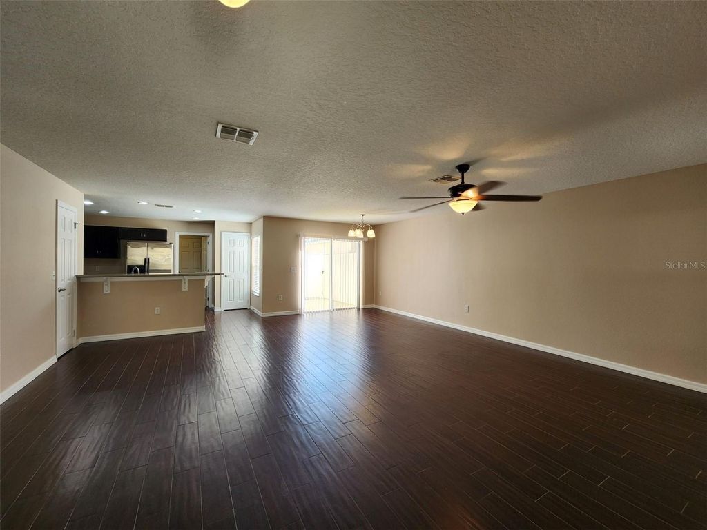 Image 8 of property listing at 2453 FORMAX DRIVE, Orlando, FL 32828