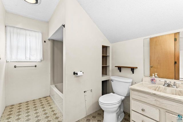 703 E 5th St, Superior, WI 54880