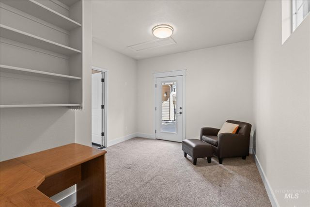 2655 E Piccadilly Ln, Eagle, ID 83616