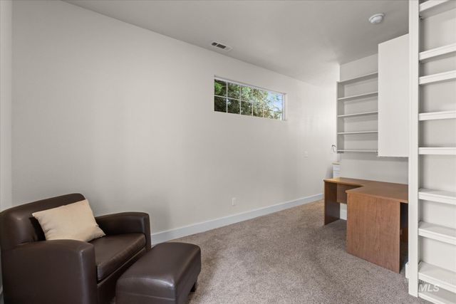 2655 E Piccadilly Ln, Eagle, ID 83616