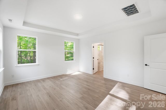5112 Kings Pinnacle Drive, Kings Mountain, NC 28086