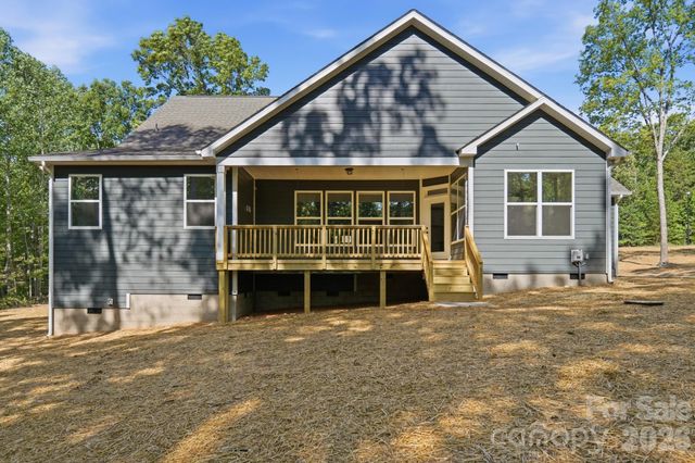 5112 Kings Pinnacle Drive, Kings Mountain, NC 28086