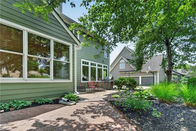 14124 Eby Street, Overland Park, KS 66221