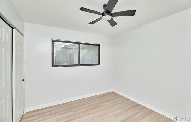 2555 Guildford Drive, Florissant, MO 63033