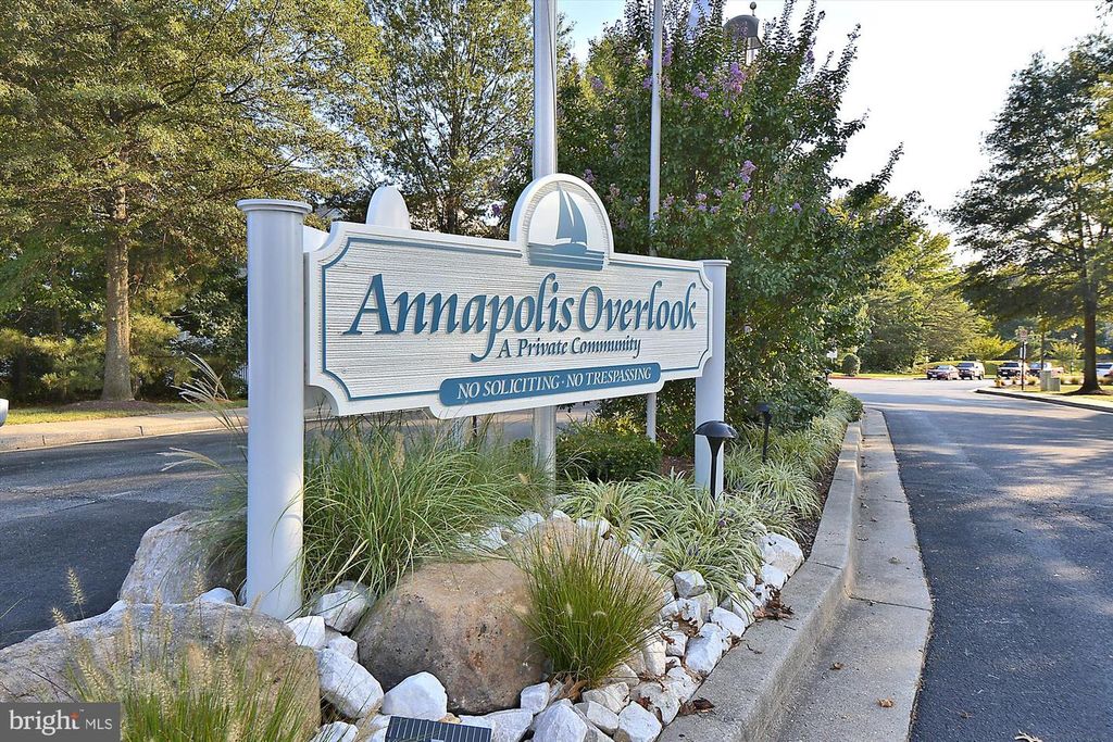 Image 21 of property listing at 10-G SANDSTONE CT, Annapolis, MD 21403