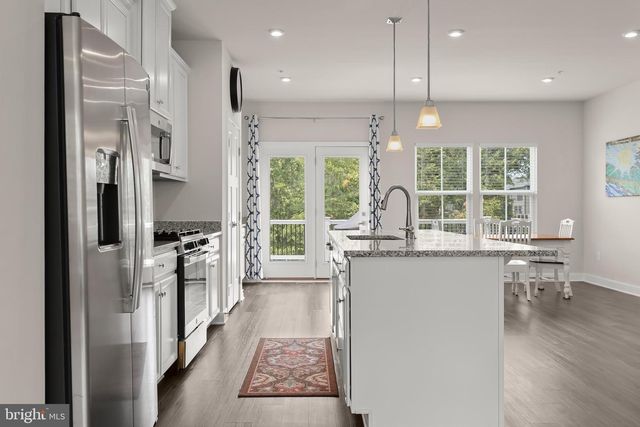 322 HERITAGE ST, Baltimore, MD 21220