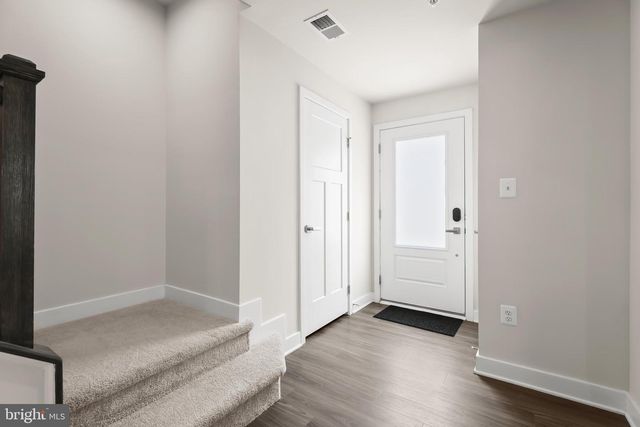 322 HERITAGE ST, Baltimore, MD 21220