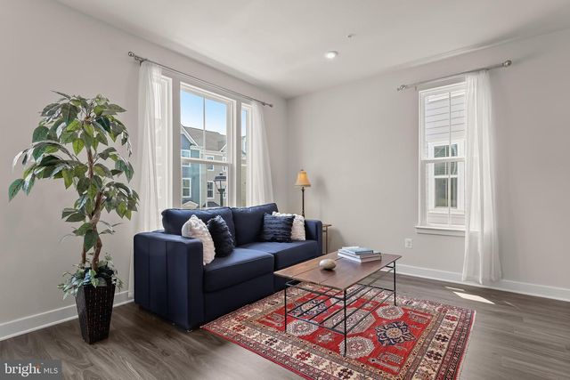 322 HERITAGE ST, Baltimore, MD 21220
