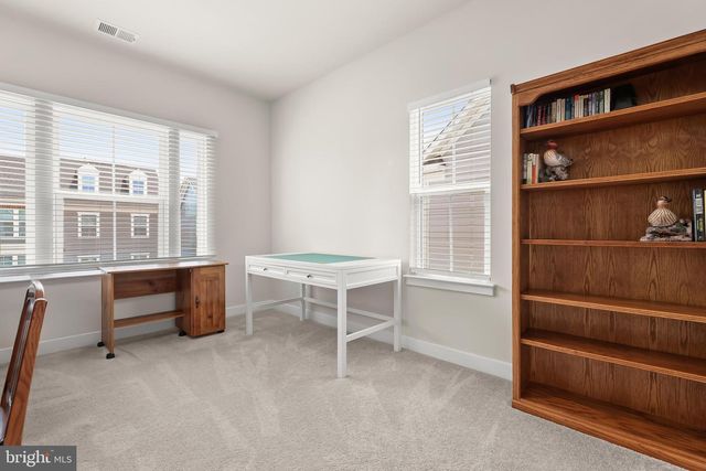 322 HERITAGE ST, Baltimore, MD 21220