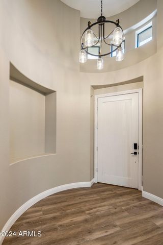 19550 N GRAYHAWK Drive 1084, Scottsdale, AZ 85255