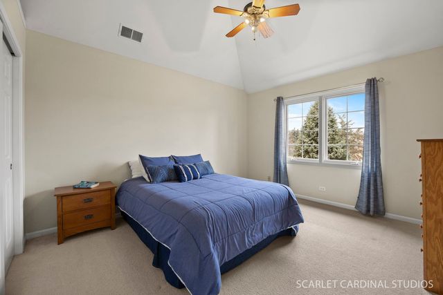 708 Stonehill Court, Sugar Grove, IL 60554