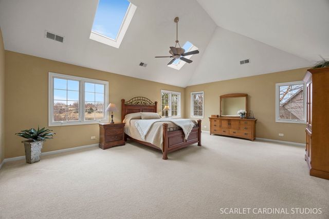 708 Stonehill Court, Sugar Grove, IL 60554