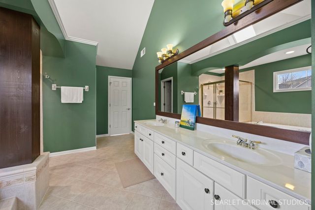 708 Stonehill Court, Sugar Grove, IL 60554