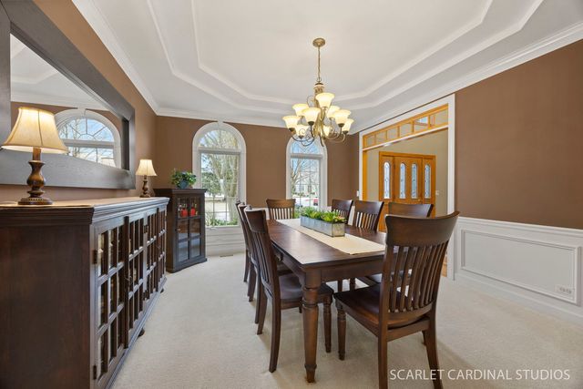 708 Stonehill Court, Sugar Grove, IL 60554