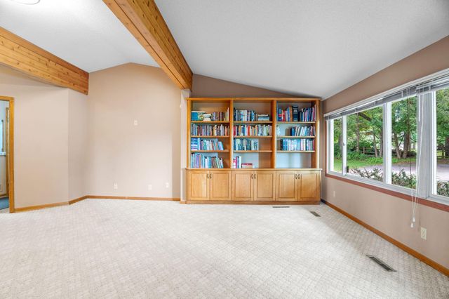 2150 Crestview Drive, Chanhassen, MN 55331