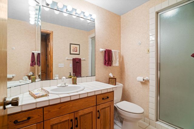 2150 Crestview Drive, Chanhassen, MN 55331