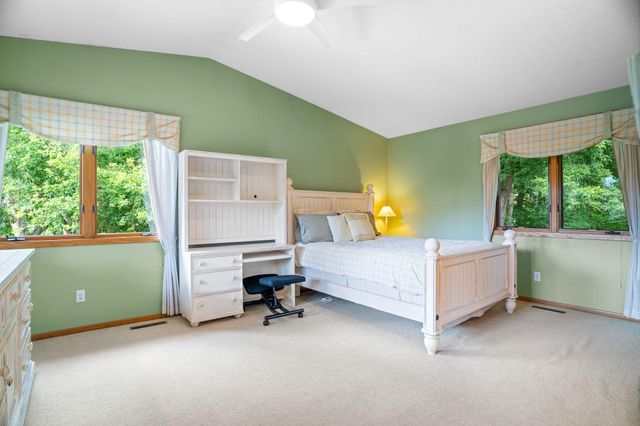 2150 Crestview Drive, Chanhassen, MN 55331