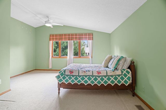 2150 Crestview Drive, Chanhassen, MN 55331