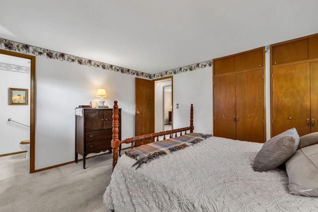 108 Eton Court, Columbus, OH 43230