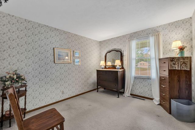 108 Eton Court, Columbus, OH 43230