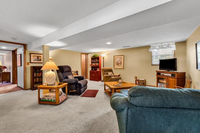 108 Eton Court, Columbus, OH 43230