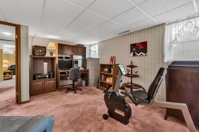 108 Eton Court, Columbus, OH 43230