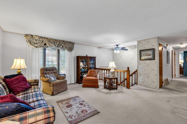 108 Eton Court, Columbus, OH 43230