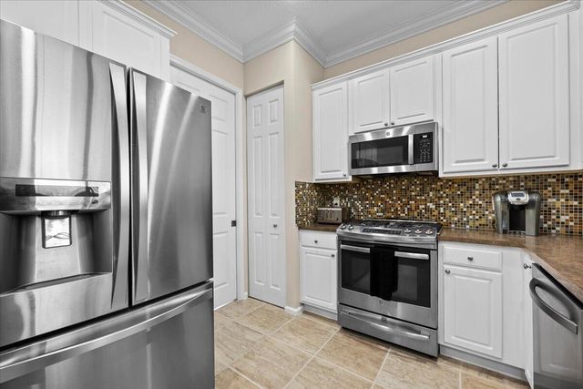 464 Oriole Lane, Jupiter, FL 33458