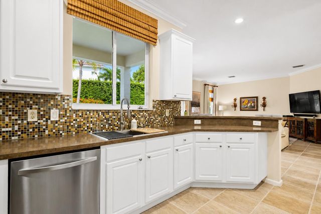 464 Oriole Lane, Jupiter, FL 33458