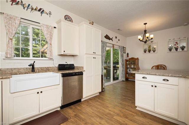 147 Travis BLVD, Moyock, NC 27958