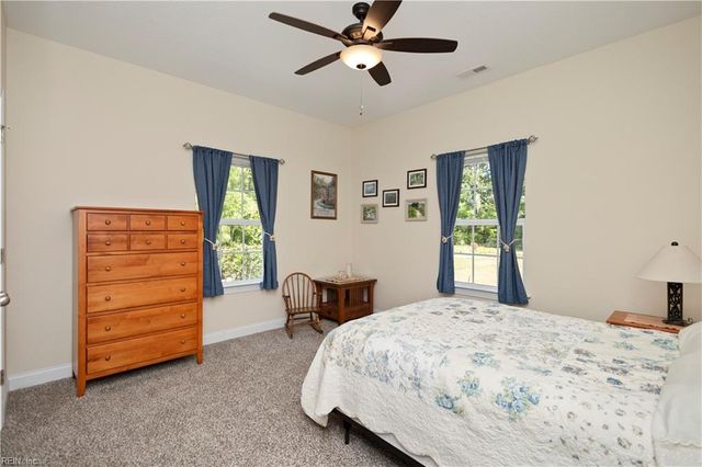 147 Travis BLVD, Moyock, NC 27958