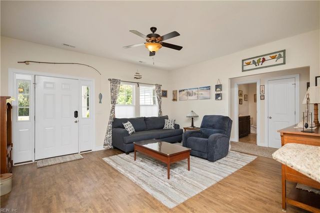 147 Travis BLVD, Moyock, NC 27958
