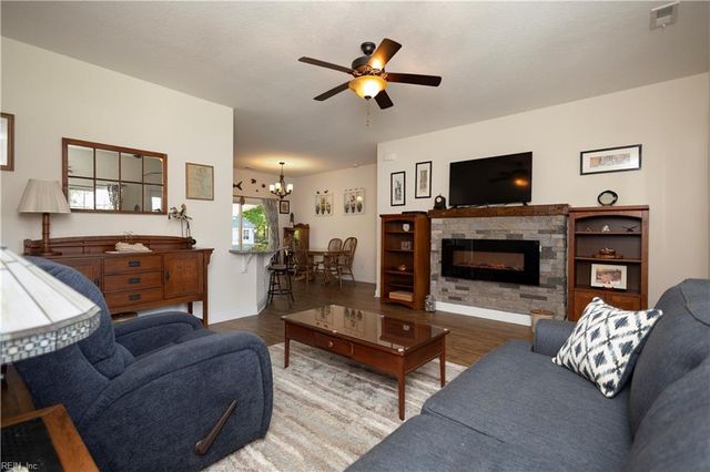 147 Travis BLVD, Moyock, NC 27958