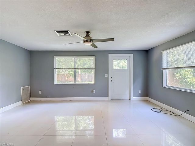 19330 Meredith RD, North Fort Myers, FL 33917