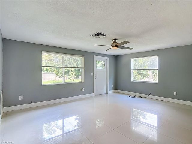 19330 Meredith RD, North Fort Myers, FL 33917