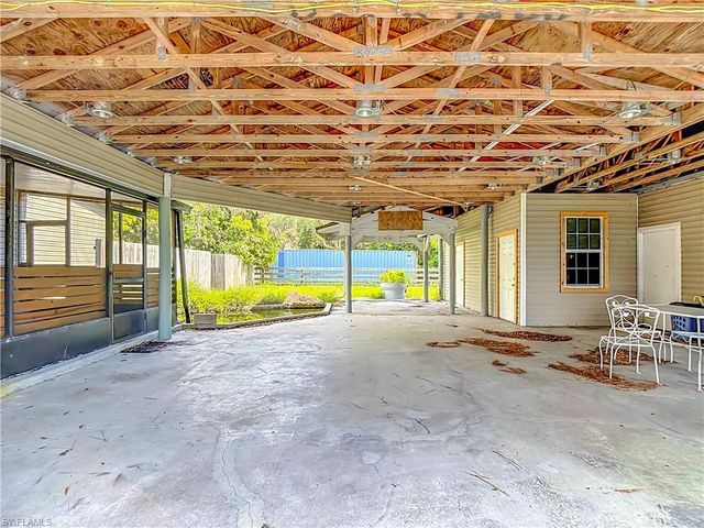 19330 Meredith RD, North Fort Myers, FL 33917