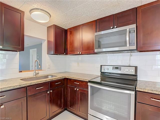 19330 Meredith RD, North Fort Myers, FL 33917