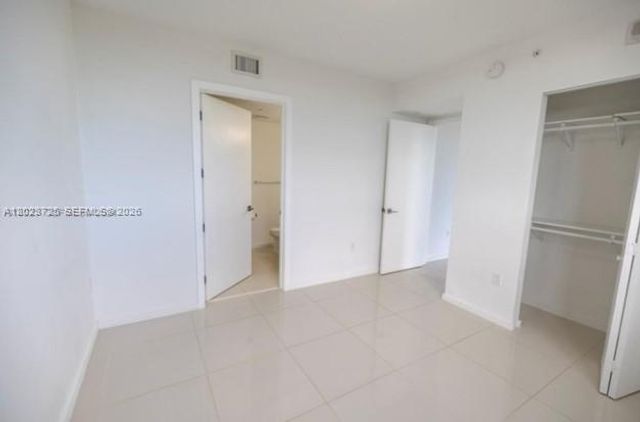 5252 NW 85th Ave 601, Doral, FL 33166